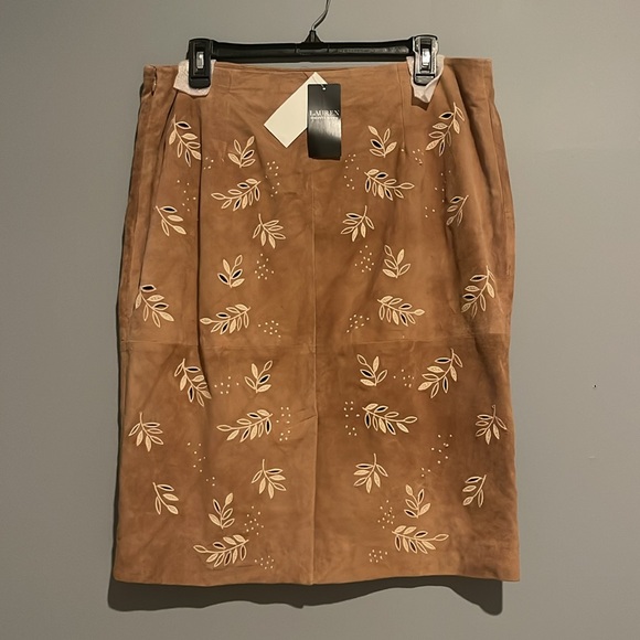 Lauren Ralph Lauren Embroidered Suede Pencil Skirt (Light Camel) Women's Skirt - Picture 3 of 5